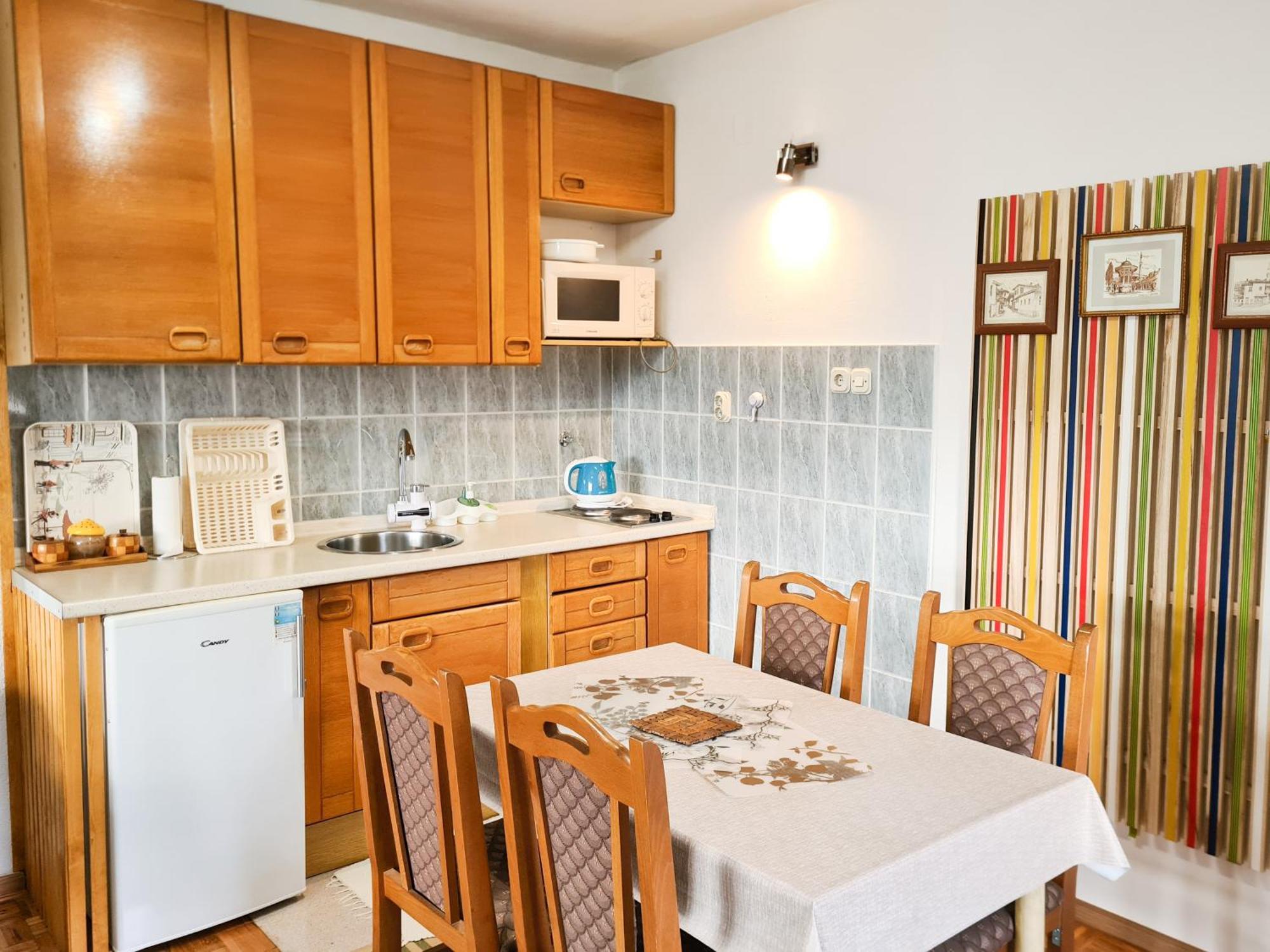 Urbanscape + Free Private Parking Apartmán SJJ